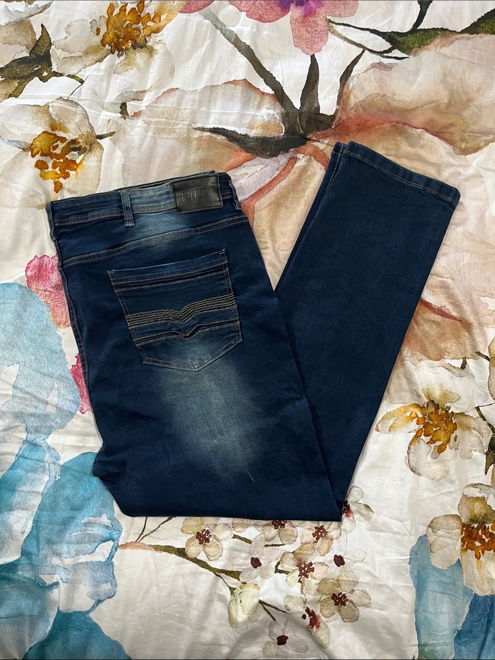46x32 Men's Jeans - Classic Fit